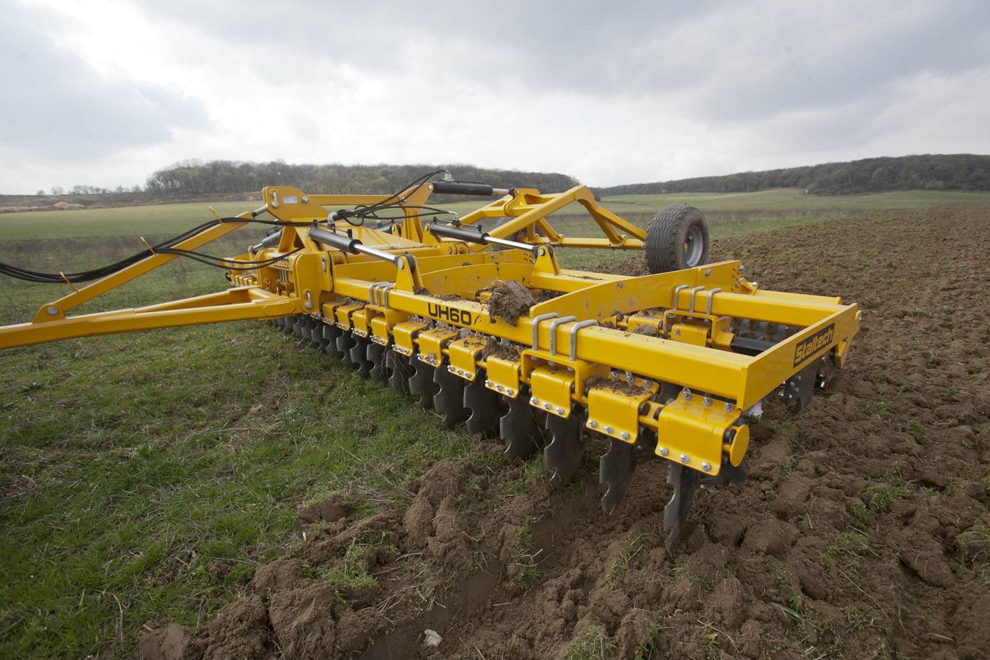 Staltech - UH 60 Hidraulikus tárcsa