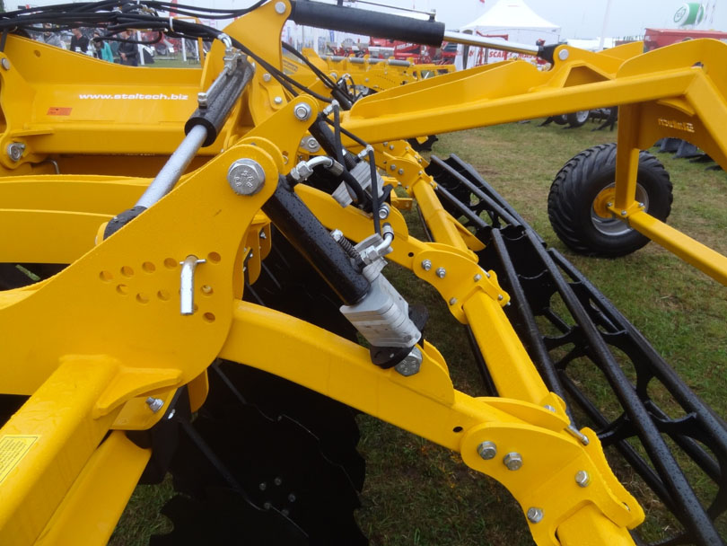  Staltech - U Tárcsa - új fejlesztés