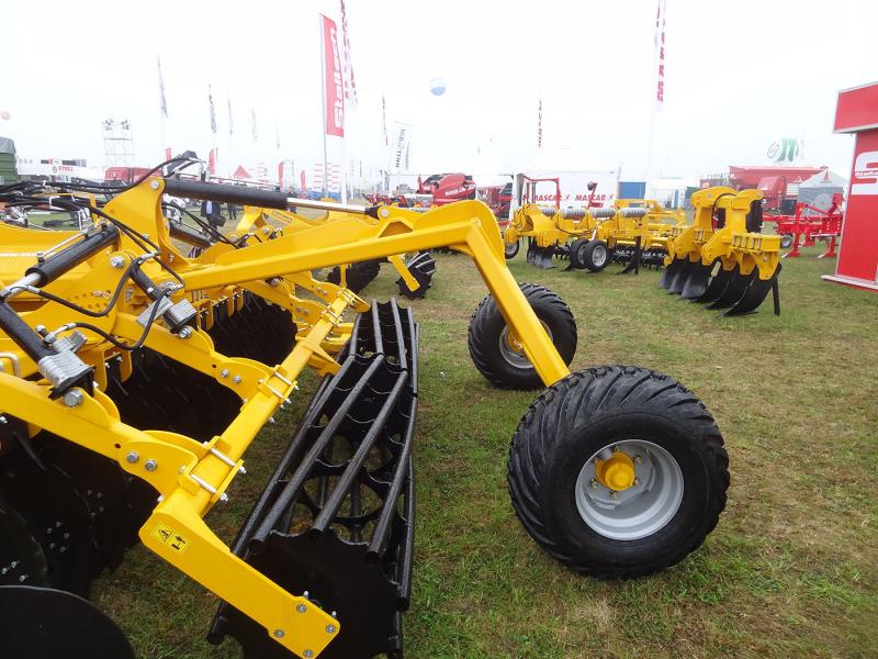 Staltech - UH 60 Hidraulikus tárcsa